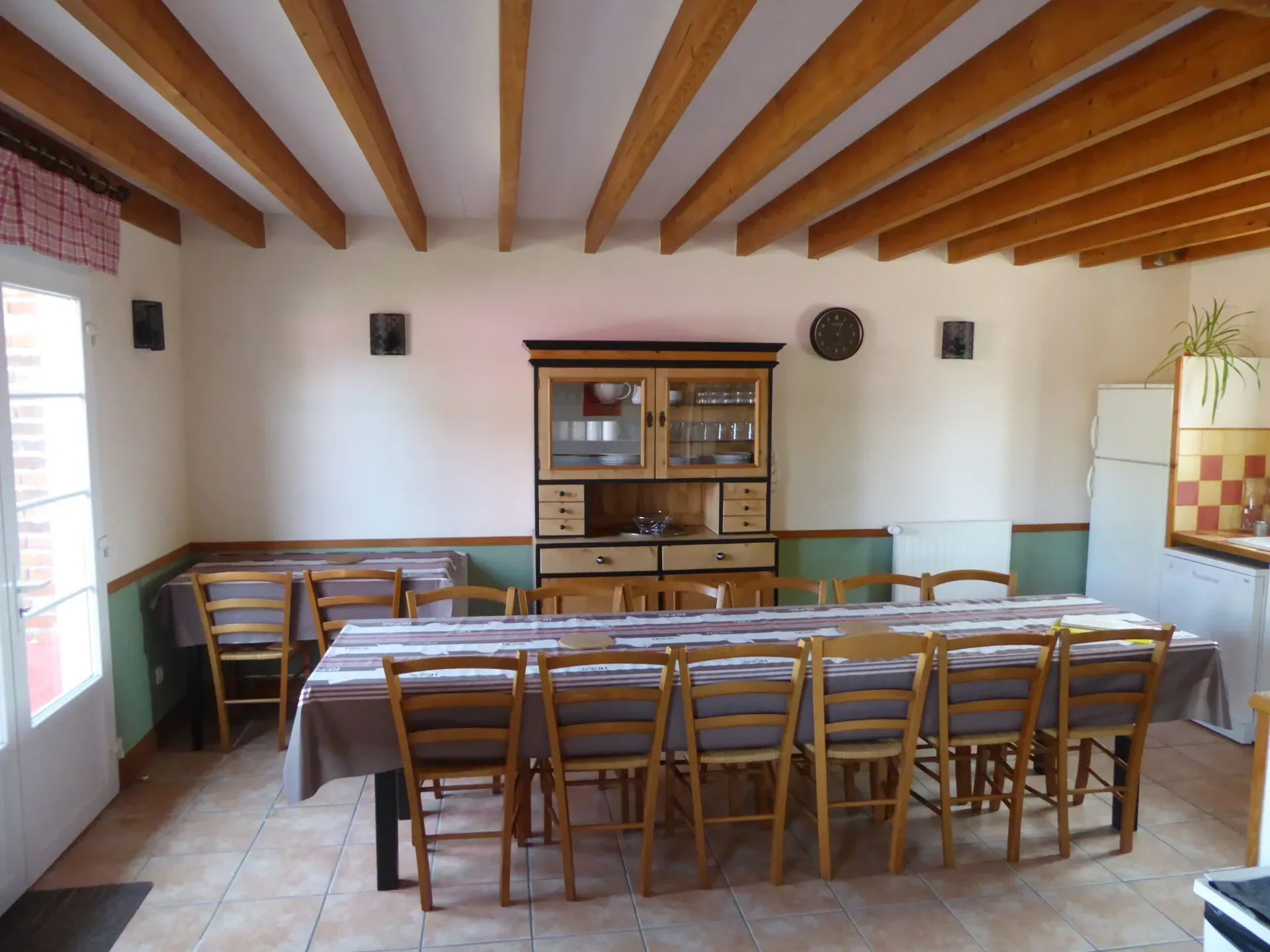 salle repas résidence 5 chambres
