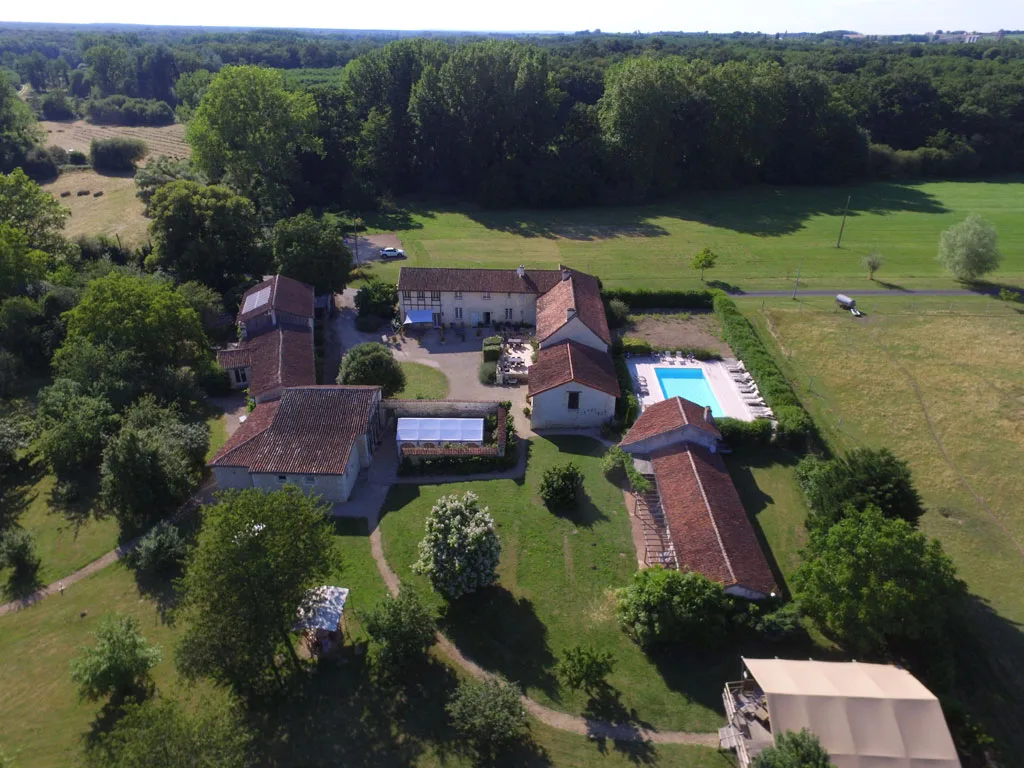 Gîte de groupe Le Clos de Saires à Saires — Le Clos de Saires – Saires, capacité 35 personnes