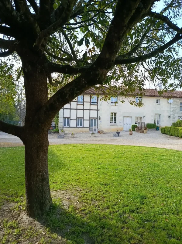 Le Clos de Saires – Saires