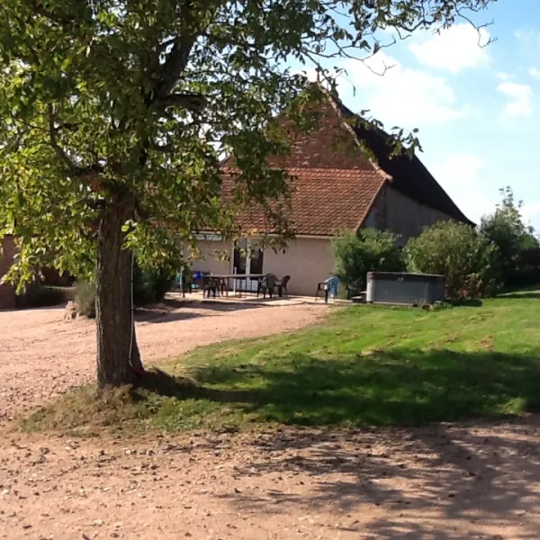 Photo 5 de Domaine de la Forêt à Beaubery