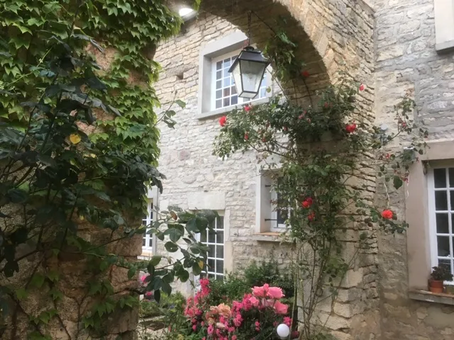 Photo 1 de La Maison des Amis à Nuits