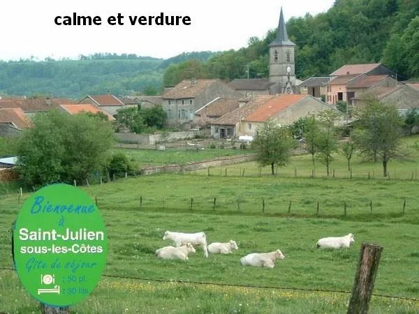Gîte de groupe Gîte de groupes de Saint-Julien-sous-les-Côtes à Saint-Julien-sous-les-Côtes — Photo 1 de Gîte de groupes de Saint-Julien-sous-les-Côtes à Saint-Julien-sous-les-Côtes, capacité 30 personnes