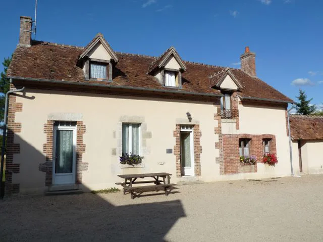 Gîte de groupe Gîte de séjour les Lapins à Nevoy — Photo 3 de Gîte de séjour les Lapins à Nevoy, capacité 86 personnes