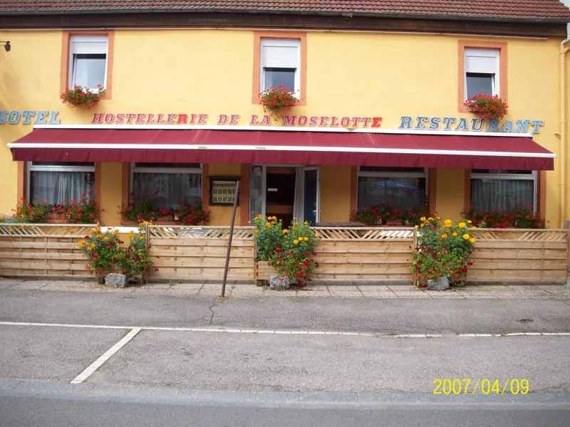 Gîte de groupe Gîte de groupe de  la  moselotte à Saulxures-sur-Moselotte — Photo 1 de Gîte de groupe de  la  moselotte à Saulxures-sur-Moselotte, capacité 30 personnes