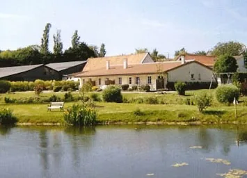 Gîte de groupe Gîte Belle Ile à Tigny-Noyelle — Photo 1 de Gîte Belle Ile à Tigny-Noyelle, capacité 20 personnes