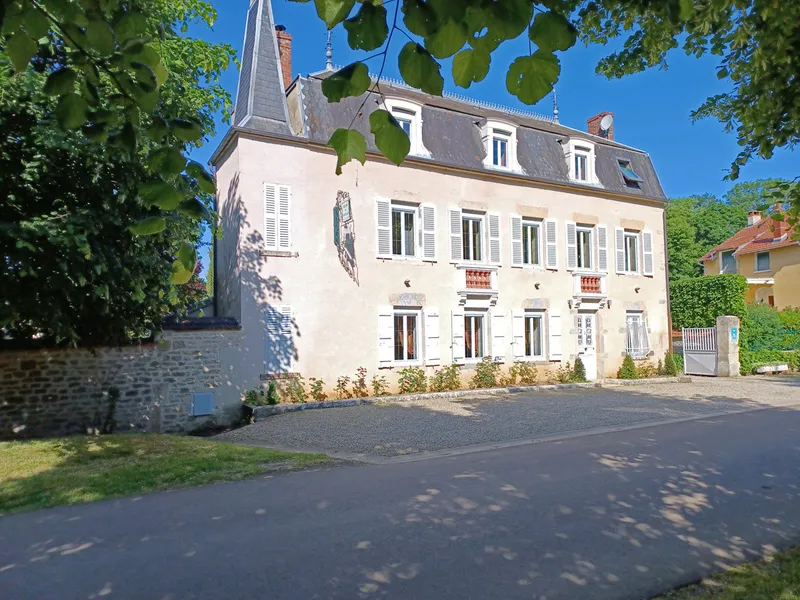 Photo 1 de Relais de Vézelay à Sermizelles