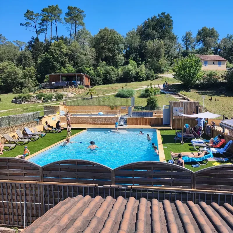 Au Creux des Arbres – Carsac-Aillac - piscine 100m²