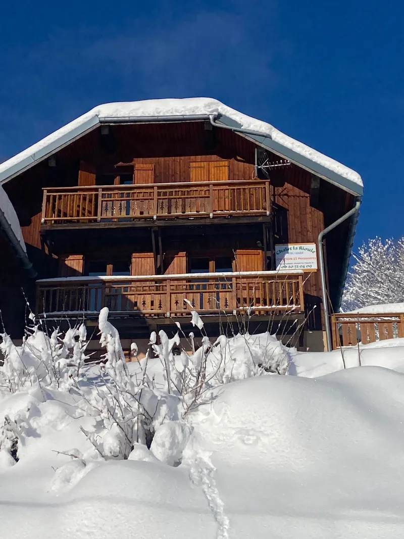 Photo 1 de Chalet La Rioule à Doucy-Combelouvière