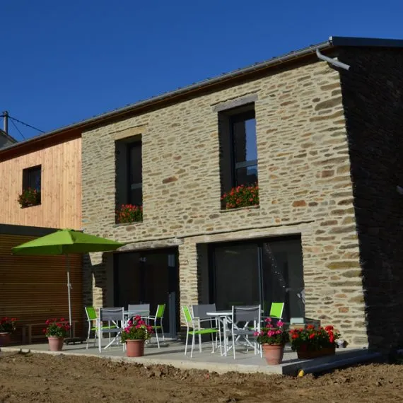 Photo 1 de Lestrade en Aubrac à Castelnau-de-Mandailles