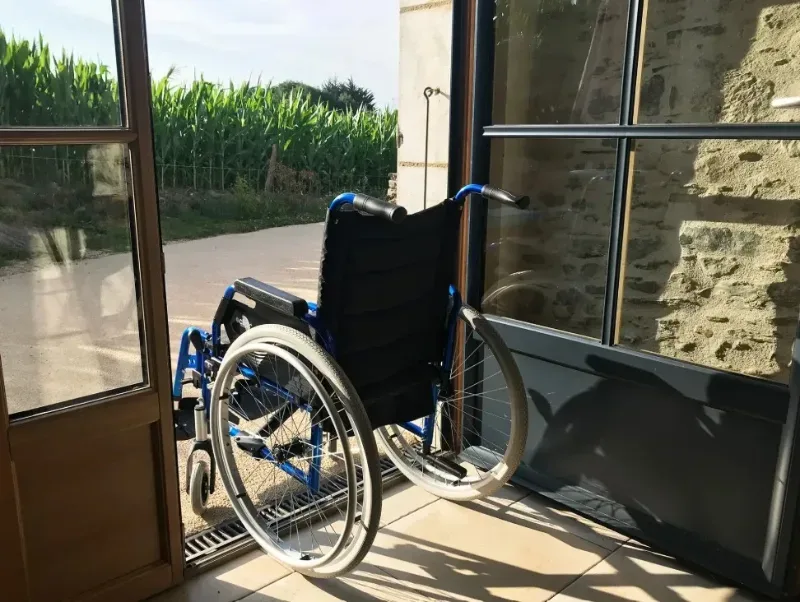 Gîte Alexandrin La Bréjolière – Saint-Maurice-des-Noues - Accessibilité PMR sur l'ensemble de la propriété
