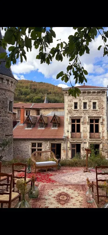 Château Louis XI - Le Logis Royal – Beaujeu