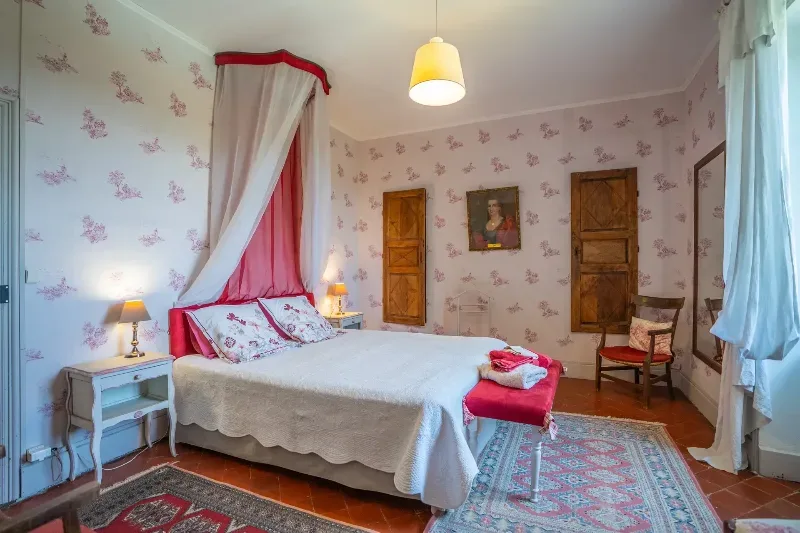 Le Domaine de Lamartine – Chambre d'hôtes La tante