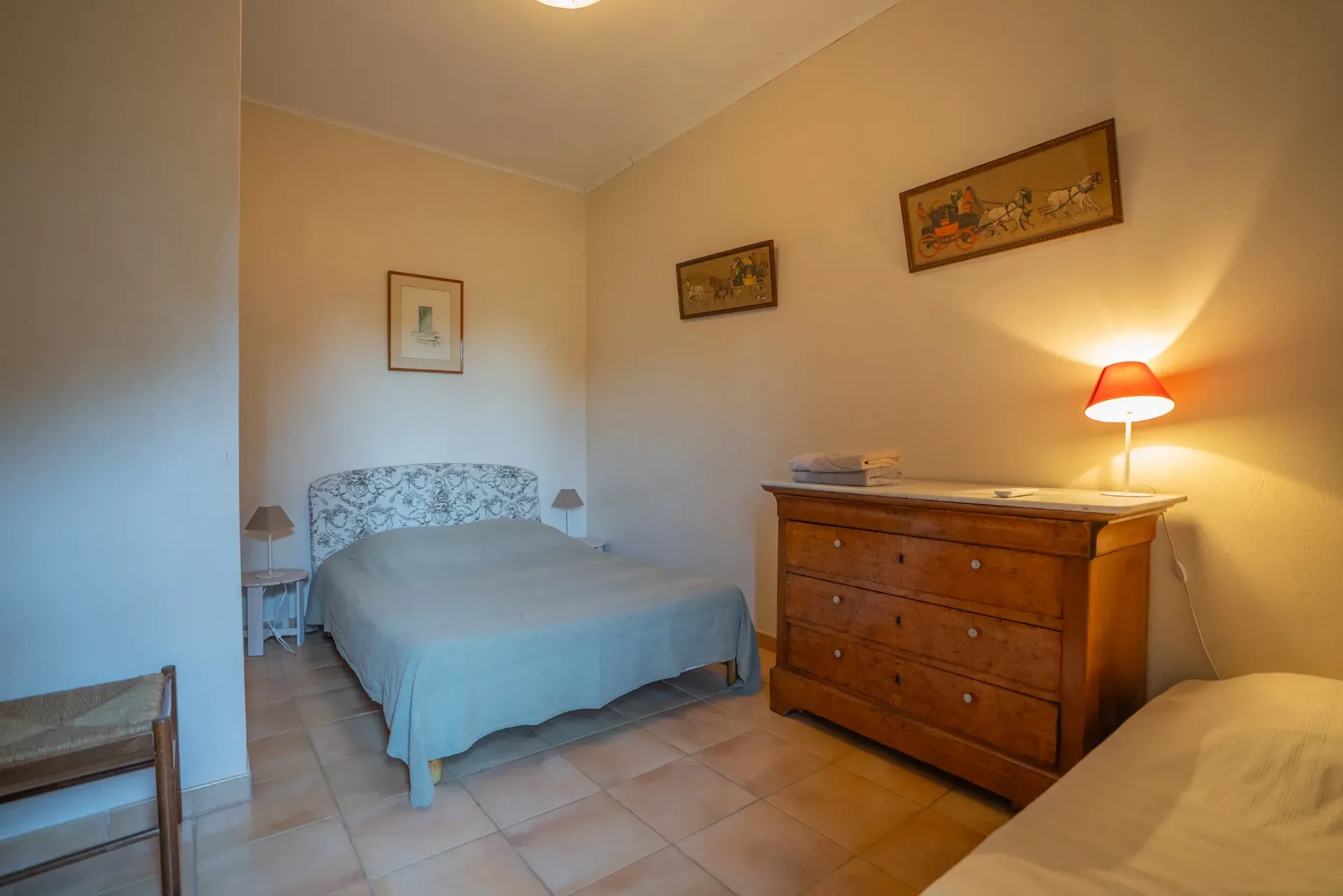 Le Domaine de Lamartine – GITE LA NORIA Chambre 2