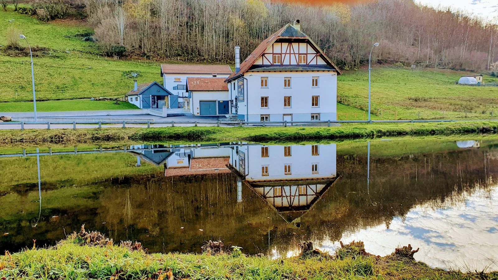 Gîte de groupe Gîte de La Source à Cornimont — Gîte de La Source – Cornimont, capacité 34 personnes