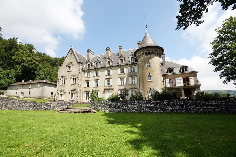 Photo 1 de Château de Calmels à Lacaune