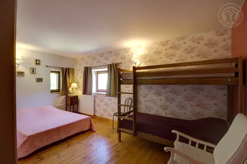 La chambre des moustaches