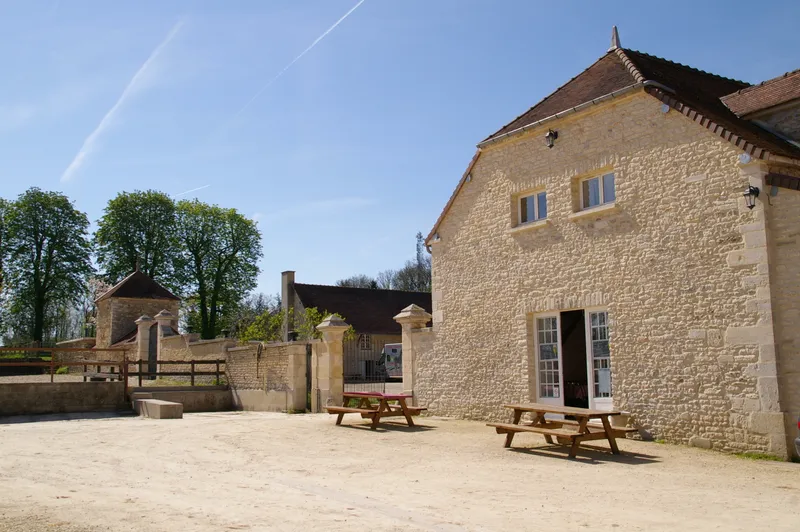 Photo 1 de Ferme Équestre de Lagesse à Lagesse