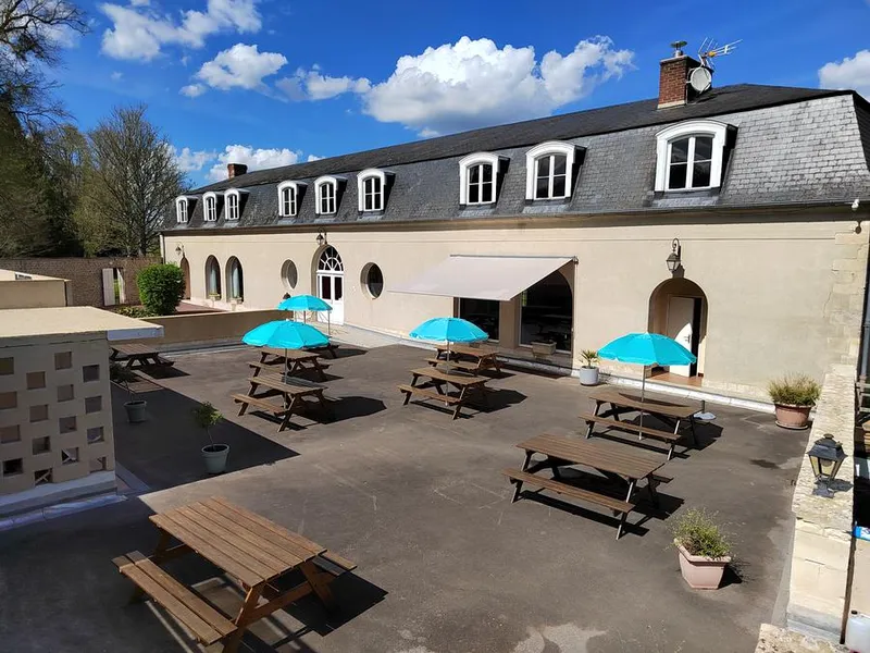Photo 2 de L'Orangerie du Bourg-Saint-Léonard à Le Bourg-Saint-Léonard