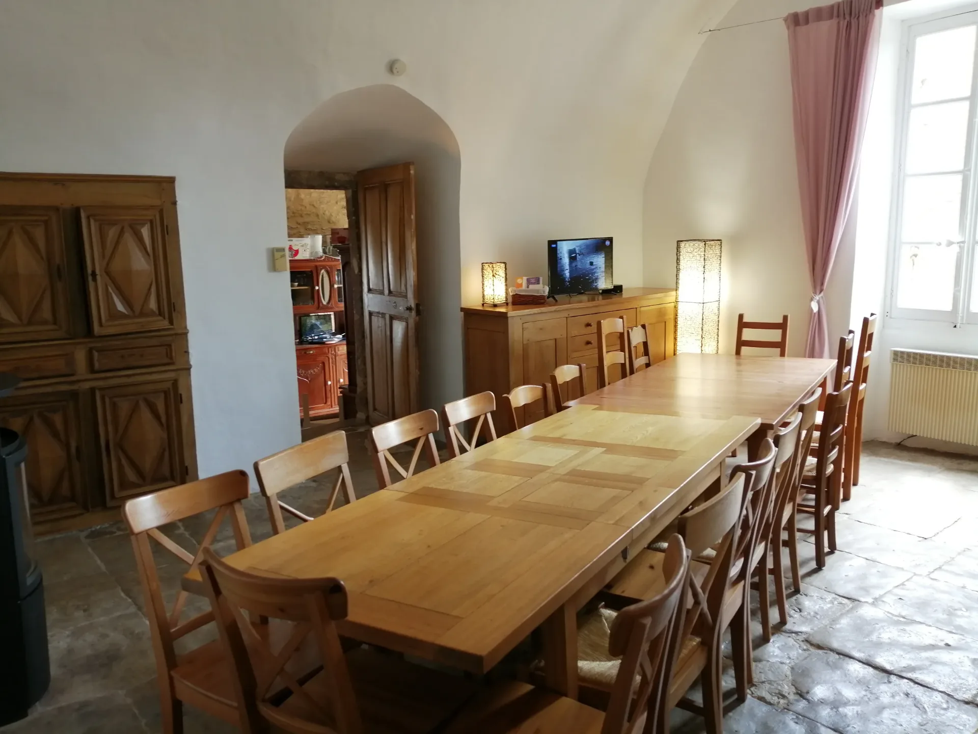Gîtes Provence et Nature – Salle repas 20 personnes
