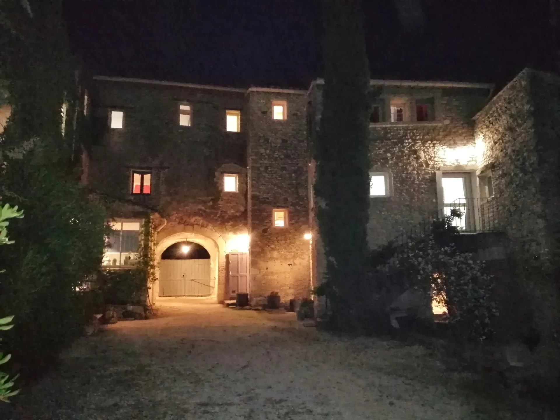 Gîtes Provence et Nature – Cabrières d'Avignon