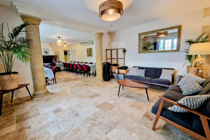 Chambres confortables du Domaine Suisse Normande aménagées pour un séjour en groupe