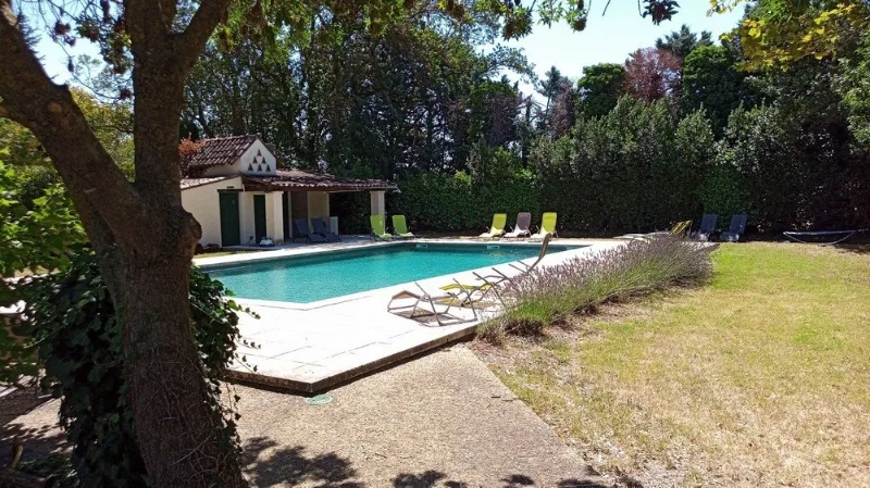 Domaine du Grand Causeran – Entraigues-sur-la-Sorgue