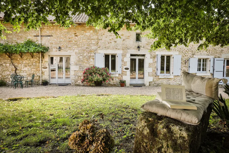 Domaine Les Grands Gîtes du Périgord - La Longère – Milhac-de-Nontron