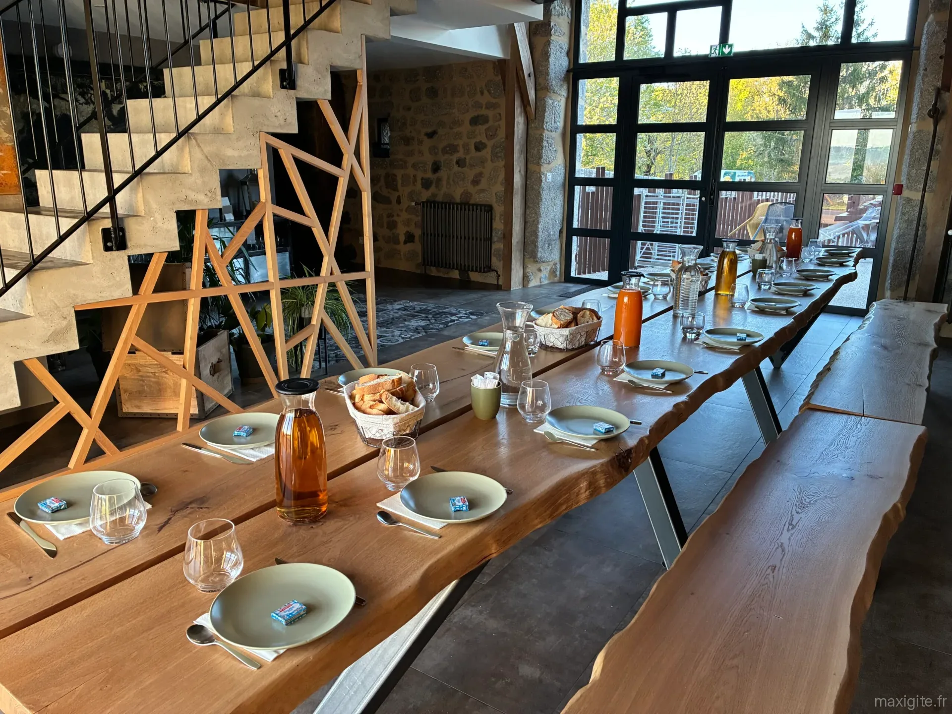 Espace repas gîte de 20