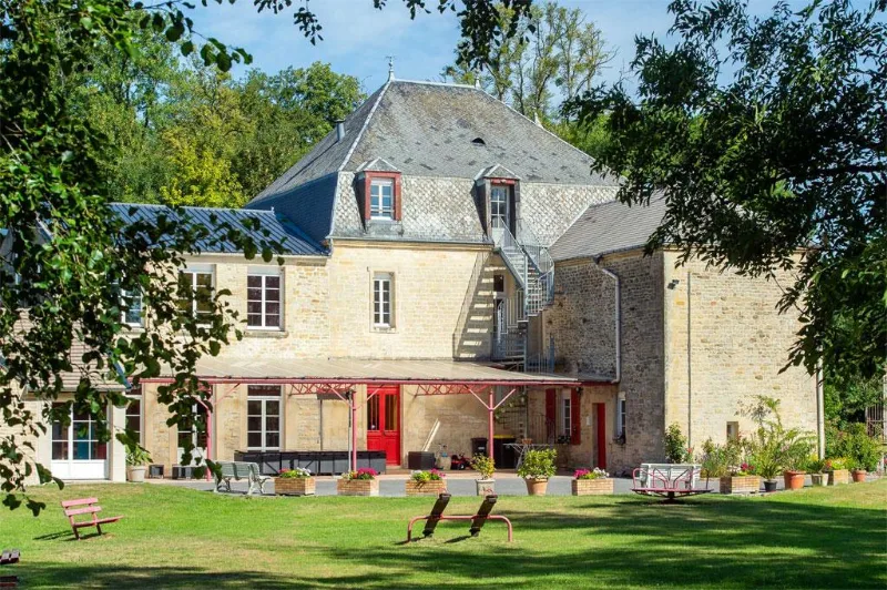 Gîtes du Château de Lametz – Lametz