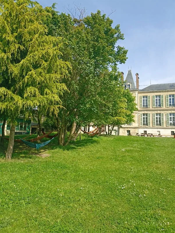 Espaces extérieurs