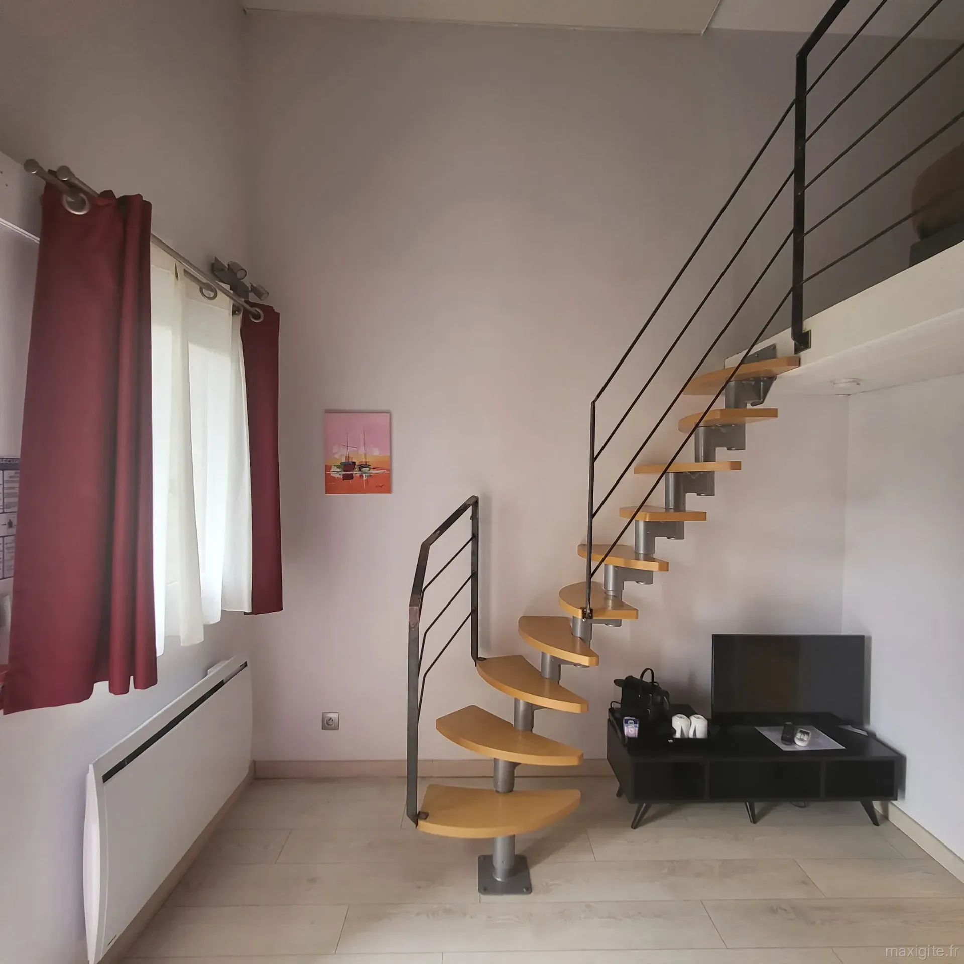 chambre individuelle fragrance vue acces mezzanine gite de groupe Gard Cevennes