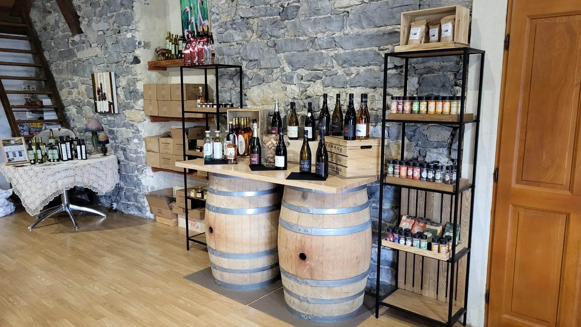 Aménagement épicerie Le Mas de Roux - Bragassargues (Gard) - Gite de Groupe - Restaurant de groupe - Epicerie Locale – Bragassargues