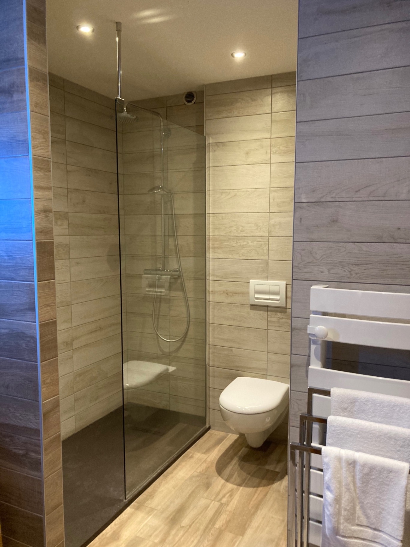 Nos salles de bain modernes dans chaque chambre