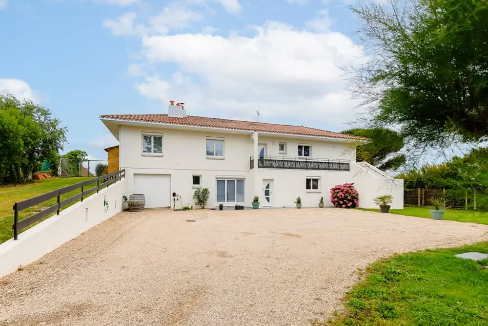 Gîte de groupe L'Escale Islaise à L'Île-d'Olonne — L'Escale Islaise – L'Île-d'Olonne, capacité 15 personnes