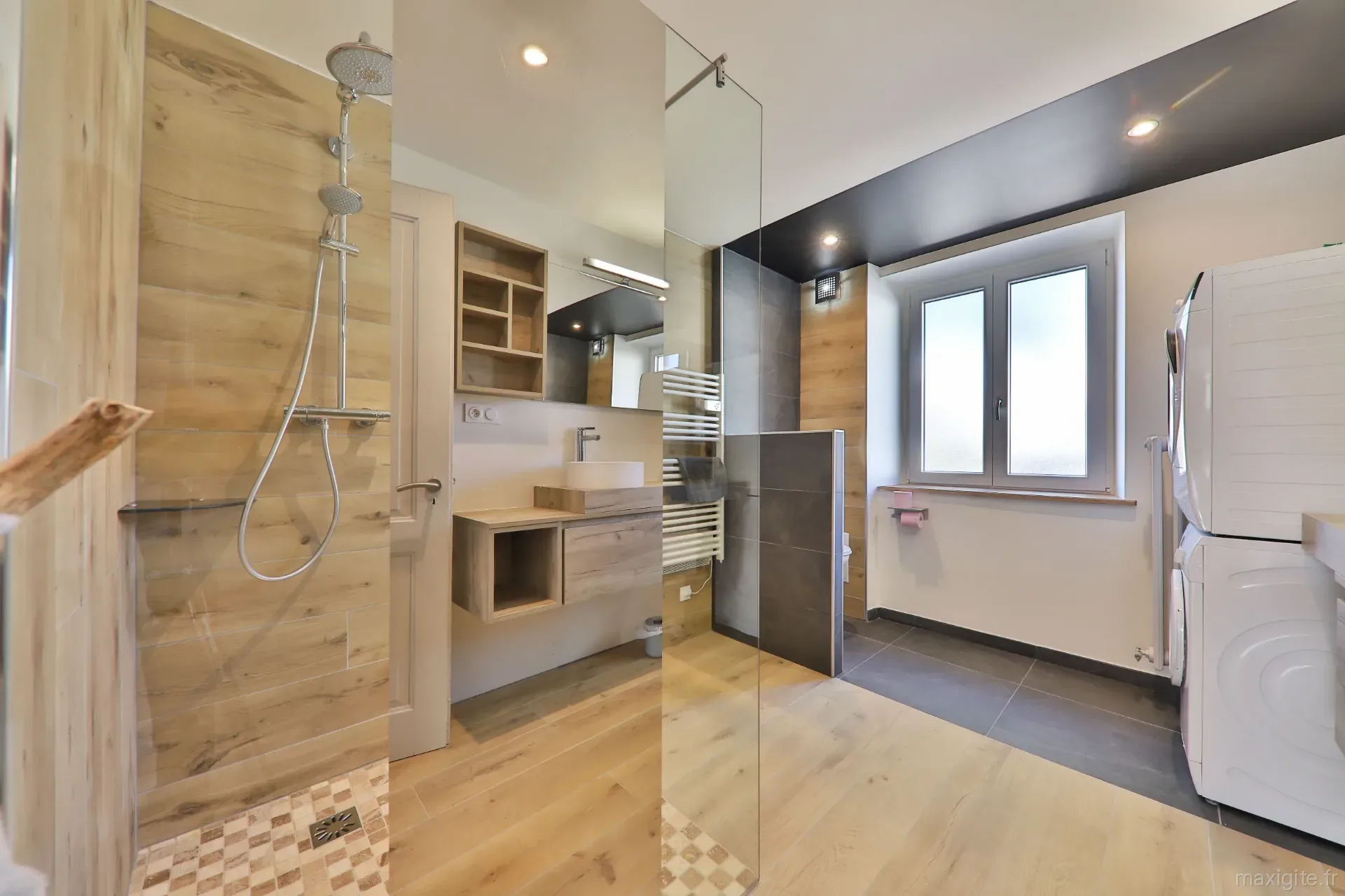 Salle de bains RDC PMR-La Villa des 3 Sommets – Sondernach